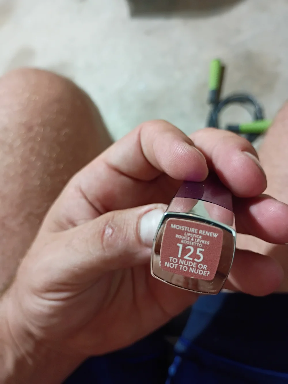 Moisture Renew Lipstick Shade 125 